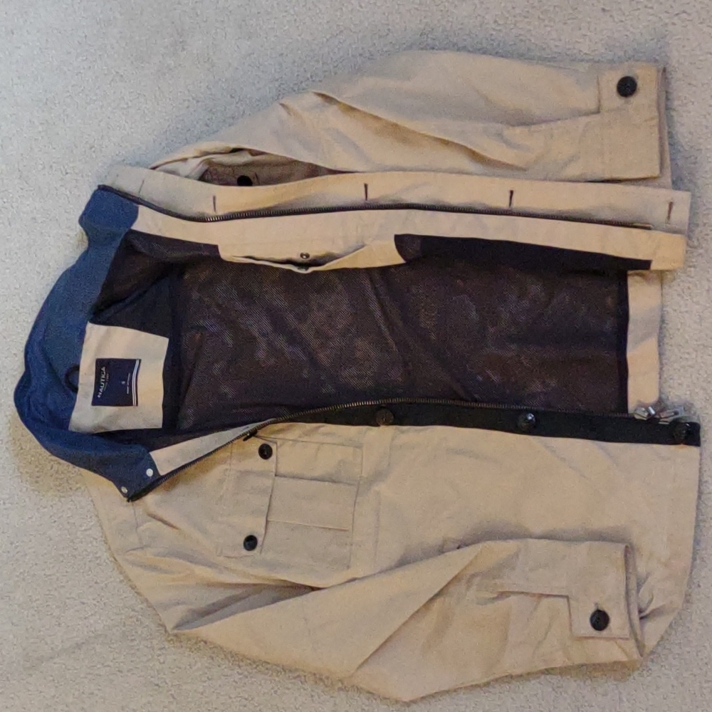 Nautica Mens Fall Rain coat. Size small